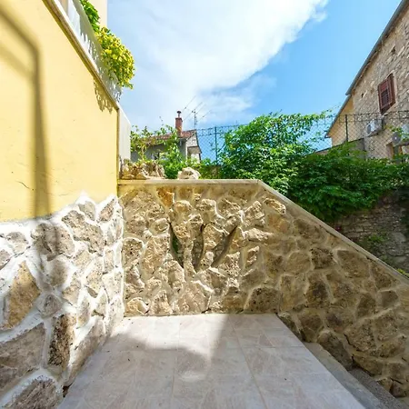 Apartamento Nino Skradin